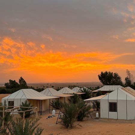 Mirage Luxury Camp Hotel Merzouga Buitenkant foto